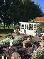 Stunning Romantik Cabin Close to Baltic Sea