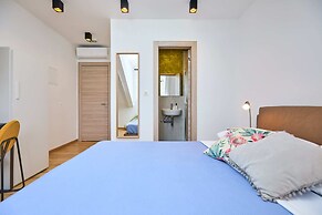 Boutique Garden Rooms