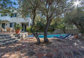 Villa Mimosa - Agios Nikitas Villas