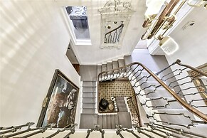 The Mayfair Rectory in London