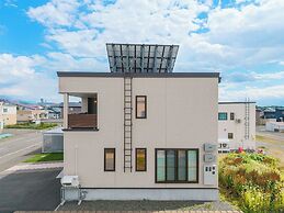 THE BEEHIVE KAMIFURANO