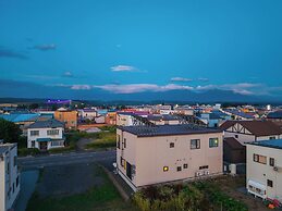 THE BEEHIVE KAMIFURANO