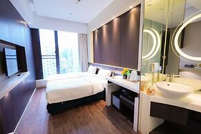 Epoch Hotel