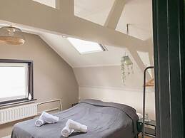 Cozy Home Sint Philipsland With 2 Bathrooms