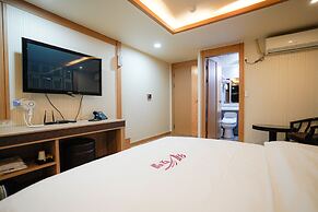 Mokpo Well Hotel
