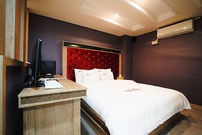 Mokpo Well Hotel