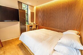Lagobaum Hotel
