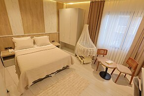 Lavender Airport Hotel