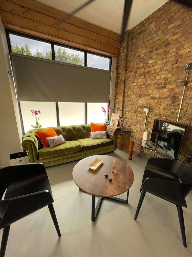 Sleek & Central 1BD Flat - Battersea Park