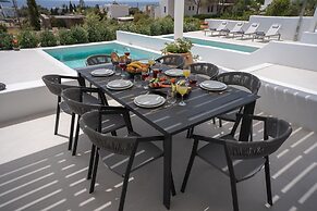 Ultimate Luxury Paradise Villa In Paros