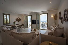 Ultimate Luxury Paradise Villa In Paros