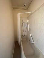 Mackay's Spa Lodge Hotel