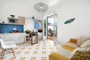 Estate4home - Nikos