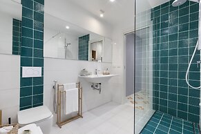 Estate4home - Nikos