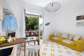 Estate4home - Nikos