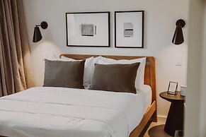 Dwell Aparthotels