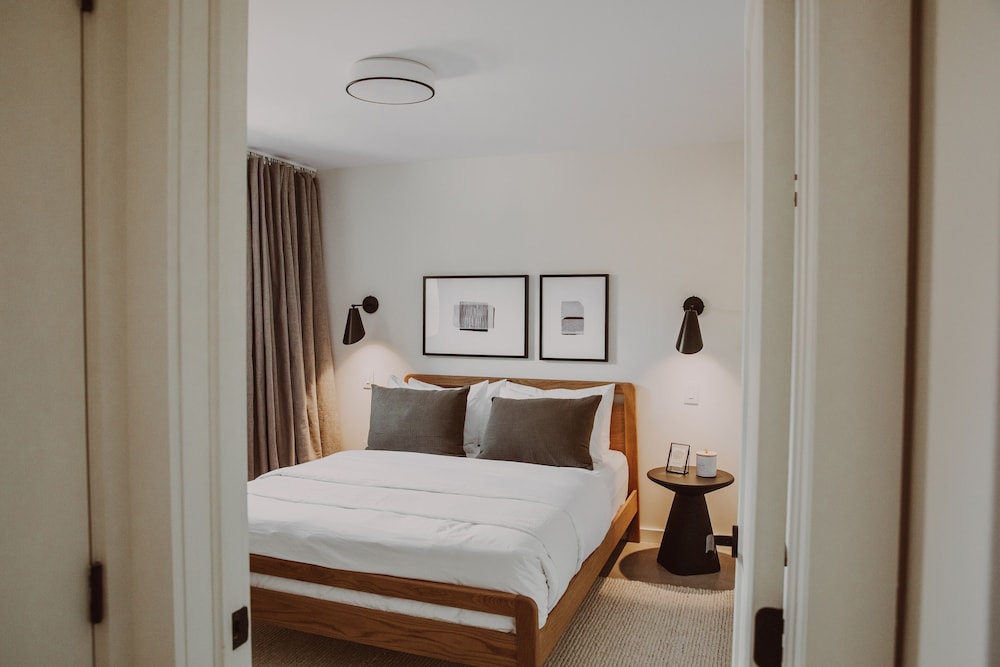 Dwell Aparthotels