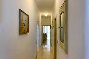 Seafront apartment in Gozo, Marsalforn