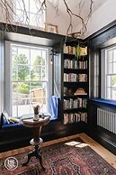 Stay Lagom Lodge