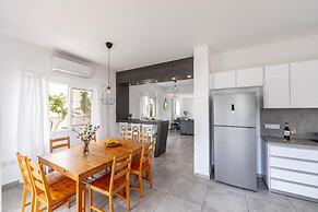 Napa Bay View Villa 4
