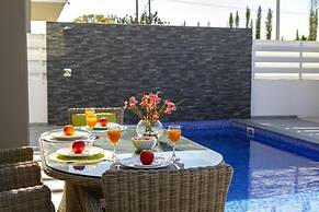 Pernera Beach Villa in Protaras
