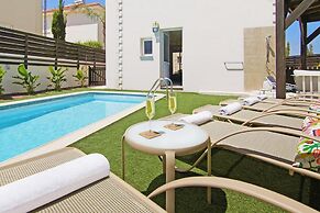 Pernera Gardens Villa