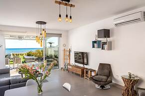 Ayia Thekla Seafront Villa Dagi