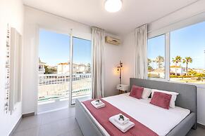 Ayia Thekla Seafront Villa Dagi