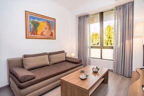 Cozy Glyfada Getaway 1 bdr