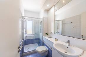 Protaras Seafront Villa Violetta