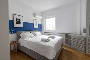 Deco Marble Apt With Acropolis View
