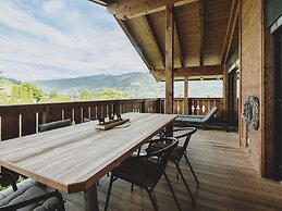 First IN Mountain Chalet A