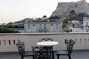 Historic Plaka s Deluxe Apartment
