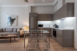 Historic Plaka s Deluxe Apartment
