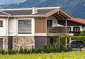 Aurora Mountain Chalet