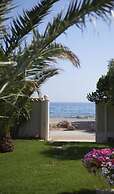 Luxury 4 Bdrm Villa With Pvt Pool on the Beach