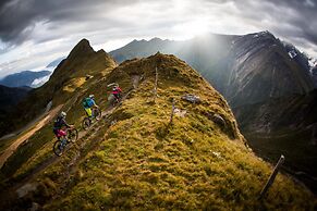 Landhaus Lodges Kaprun - Anton