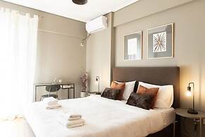 3 Bedroom apt in Athens With Acropolis View