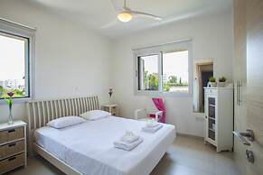 Villa Posidonas 3 in Protaras