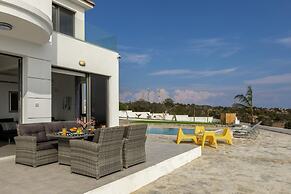 Greco Hilltop Views in Paralimni