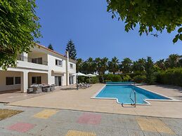 Meneou Seaside Mansion 7