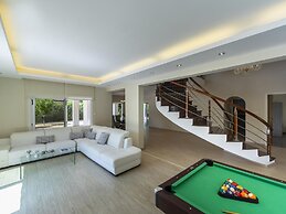 Meneou Seaside Mansion 7