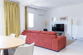 Beautiful 2 Bdrm apt in Athens