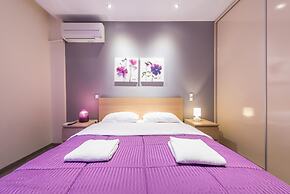 An Impressive 2 bdr Apt in Glyfada ren June 2026