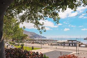 Ribeira das Casas Apt 2C by Homie