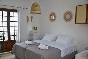 Eva Studios 9 in Agia Pelagia
