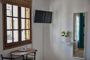Eva Studios 9 in Agia Pelagia