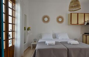 Eva Studios 9 in Agia Pelagia