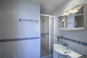 Sirina Waterfront House