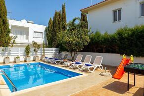 Protaras Sapphire Seaside Villa